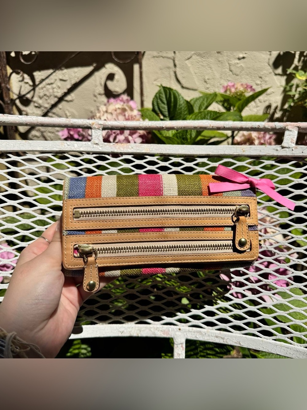 Rare Coach Trifold Stripped Zipper Wallet
